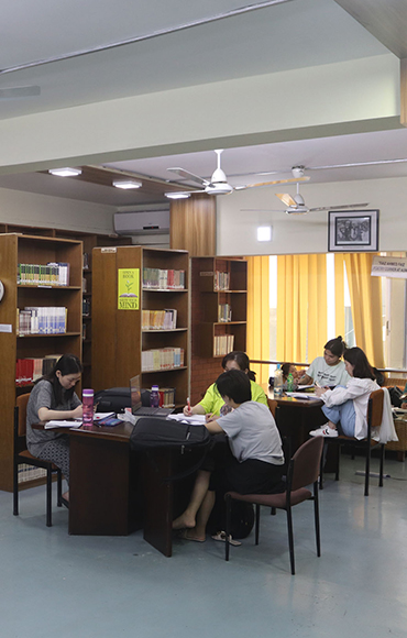 Asian University for Women Laboratory School